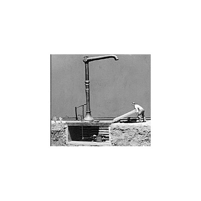 image: Water Crane - with Penstock